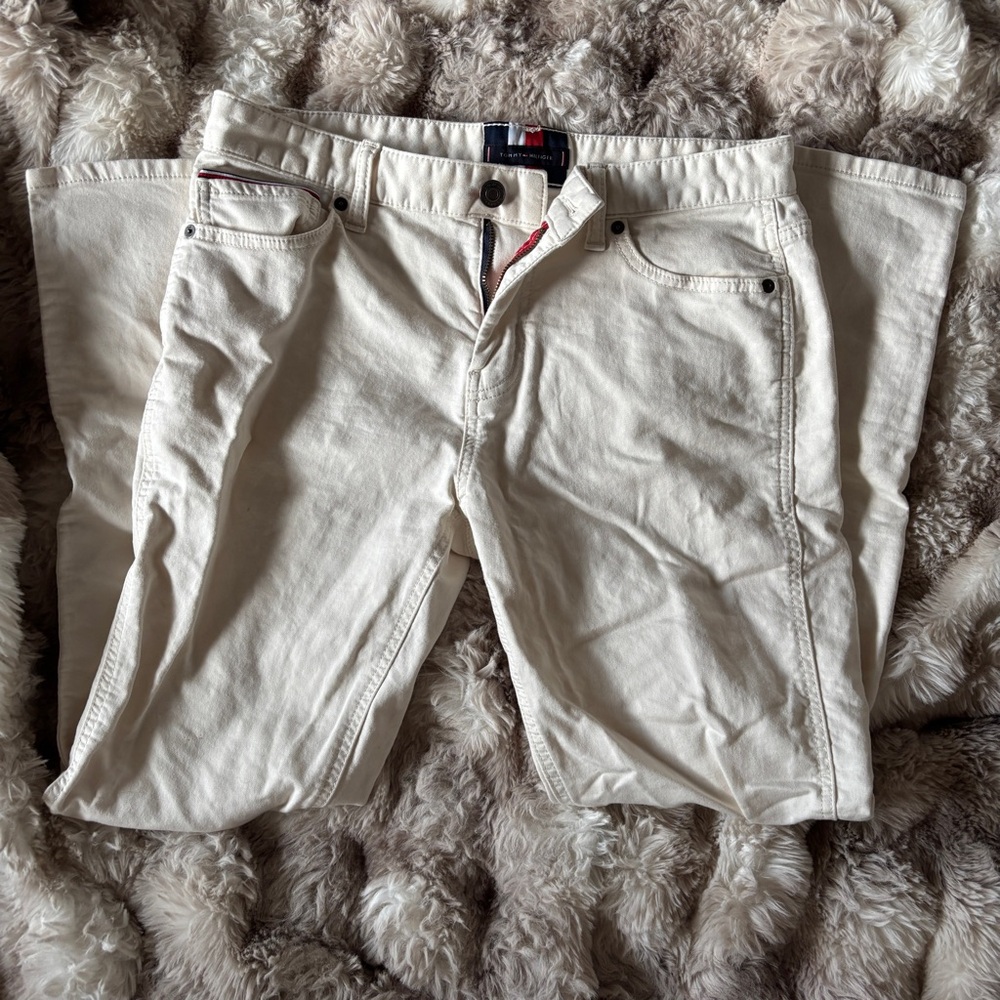 Tommy Hilfiger NWOT Cream Jeans with Red & Navy Trim